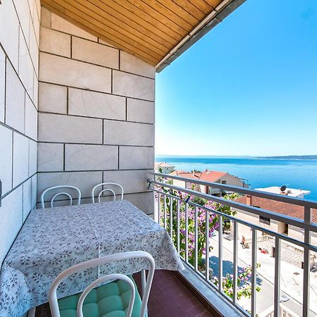 Apartments And Rooms By The Sea Brela, Makarska - 2752 Екстериор снимка
