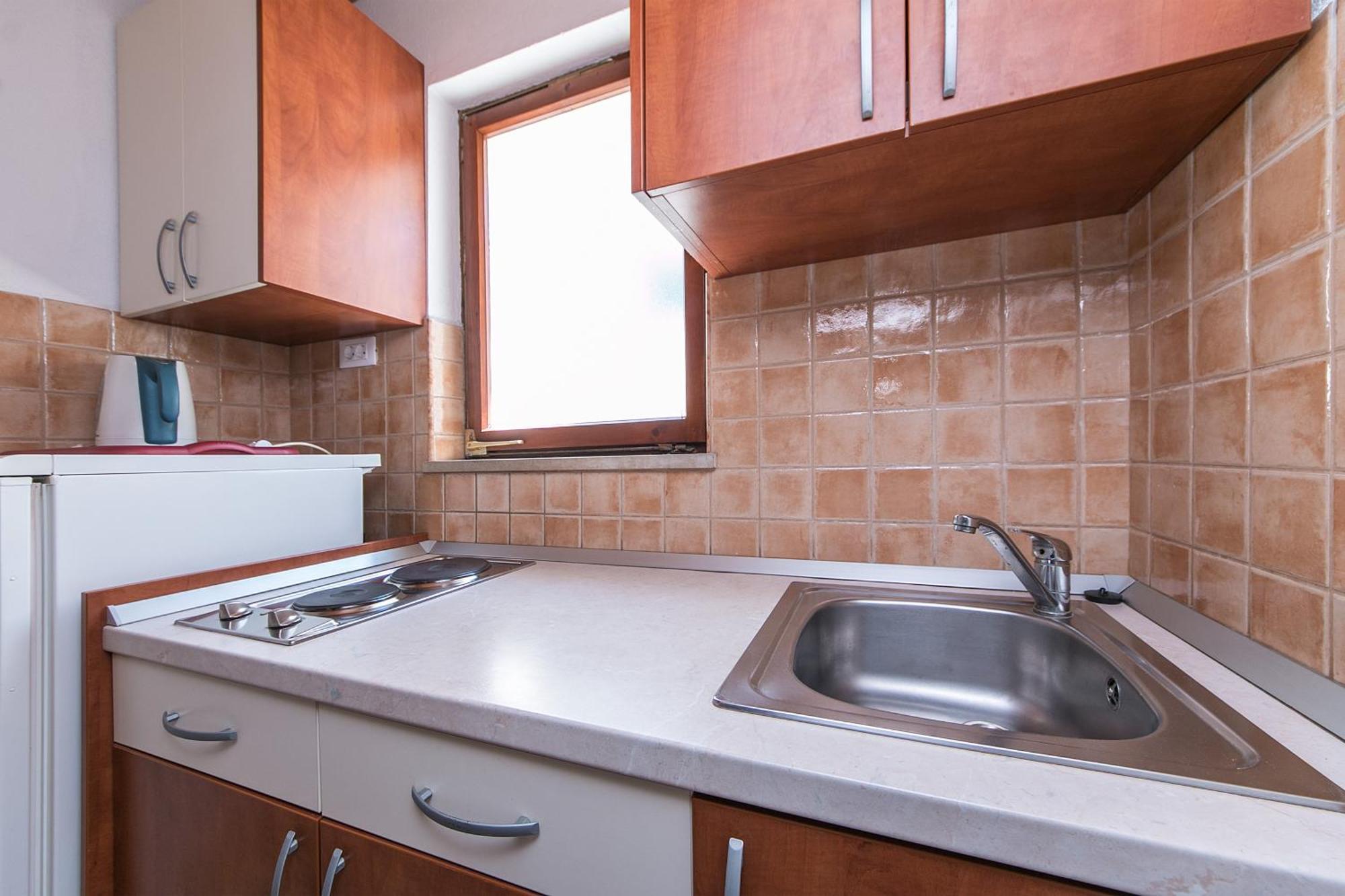 Apartments And Rooms By The Sea Brela, Makarska - 2752 Стая снимка