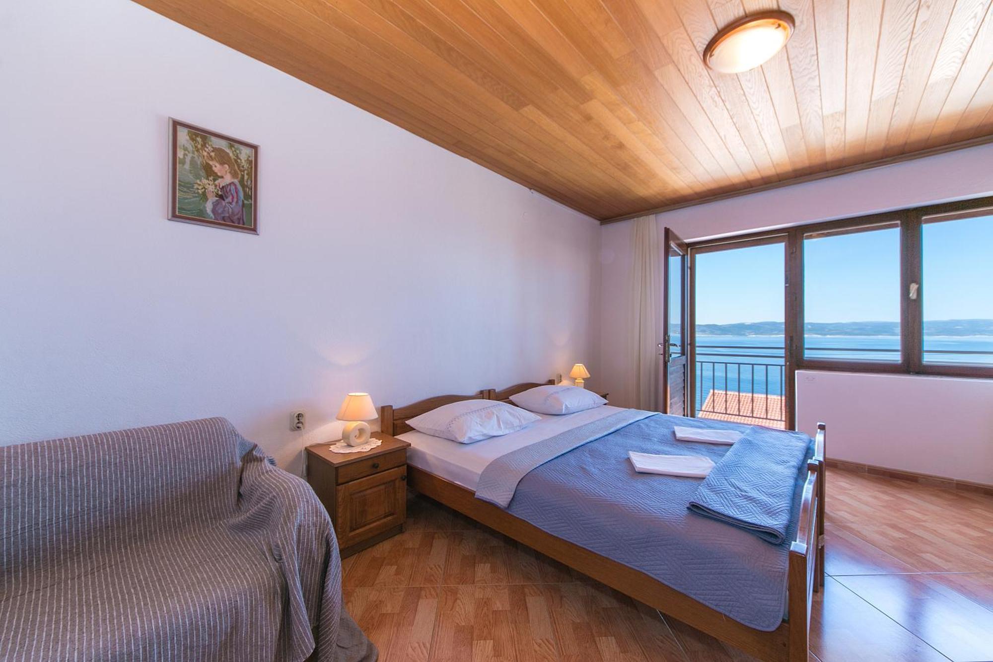 Apartments And Rooms By The Sea Brela, Makarska - 2752 Екстериор снимка