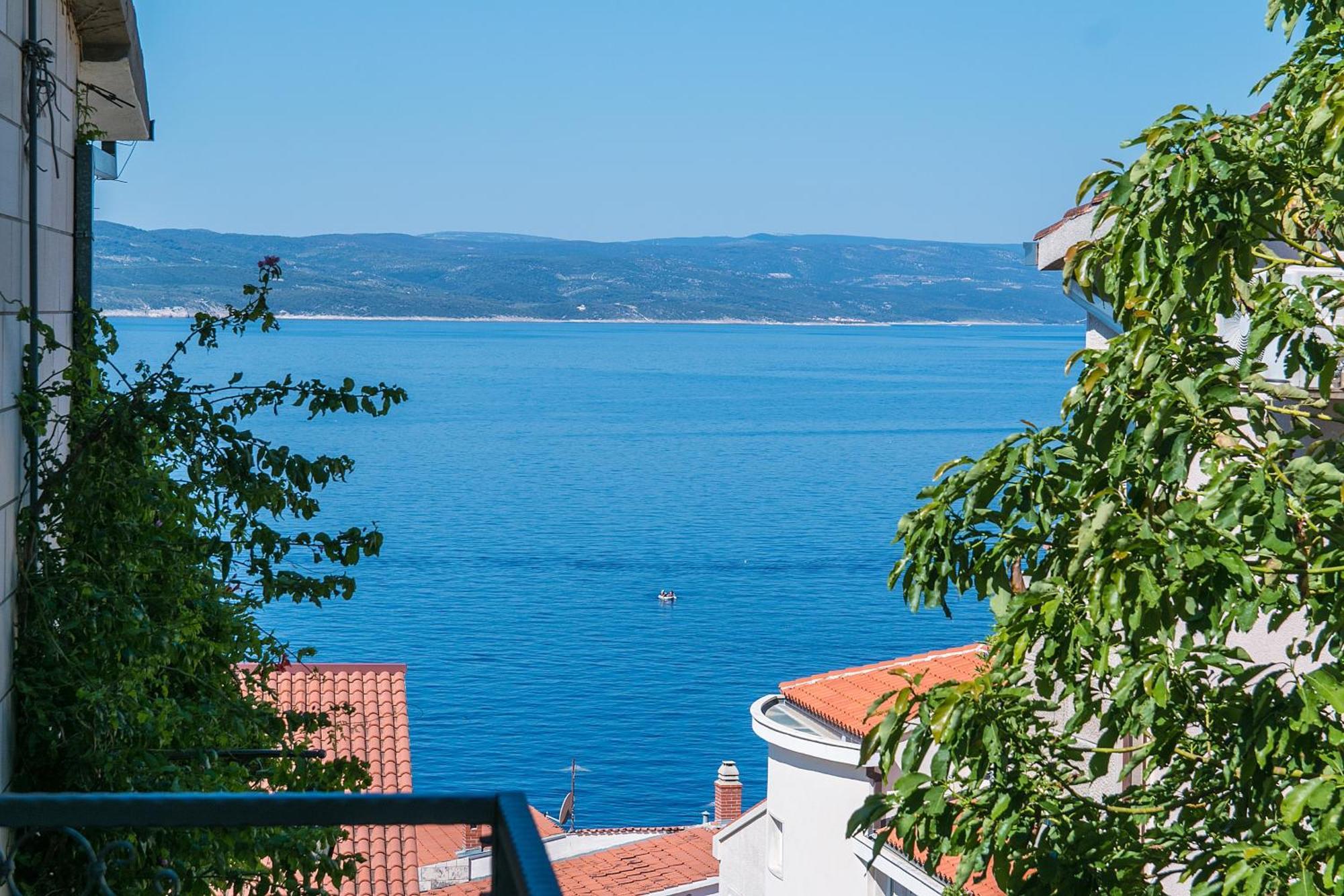 Apartments And Rooms By The Sea Brela, Makarska - 2752 Екстериор снимка
